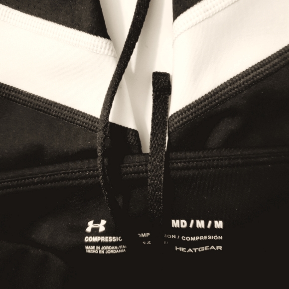 Under Armour Heatgear Compression Runners Size Medium NWOT - Picture 4 of 6